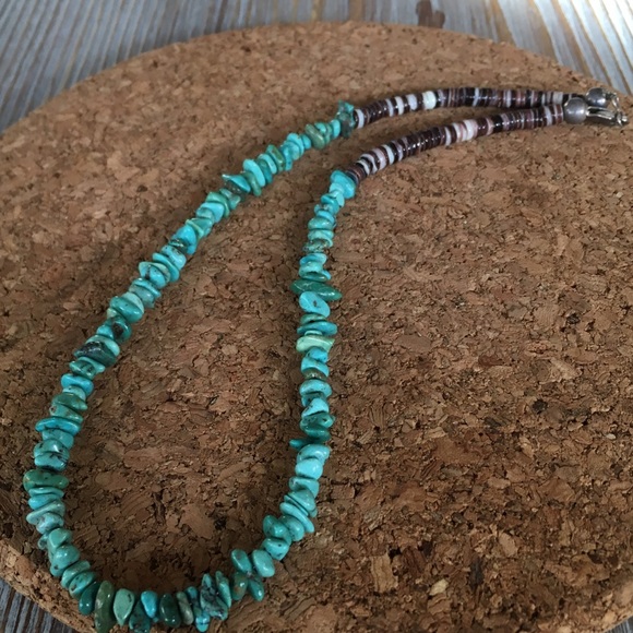 Turquoise & Shell Necklace - Picture 7 of 7